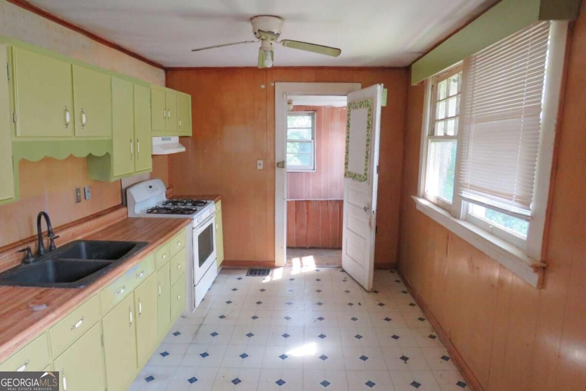 1744 Neely Avenue Atlanta - Photo 8