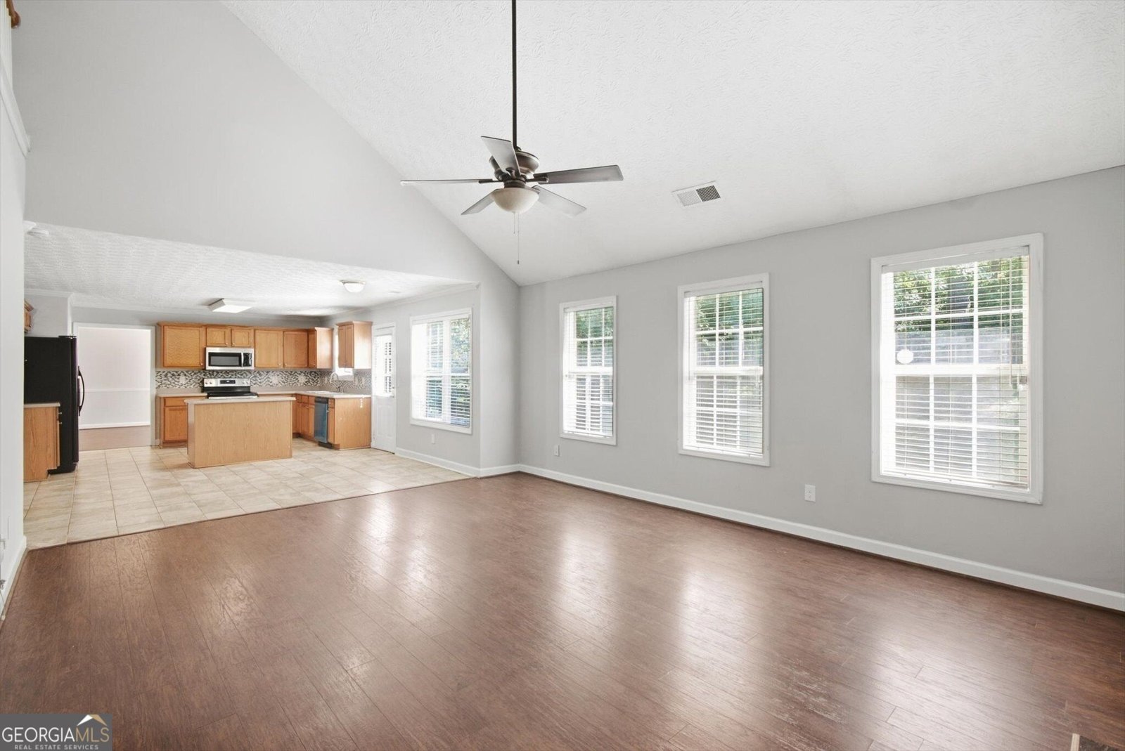 2049 Town Square Drive McDonough - Photo 18