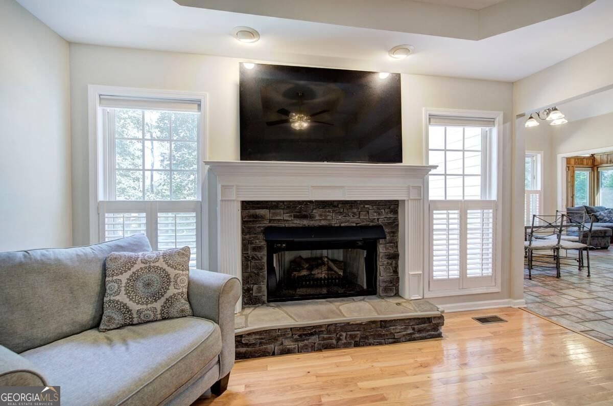 1082 Fieldstone Drive Canton - Photo 10