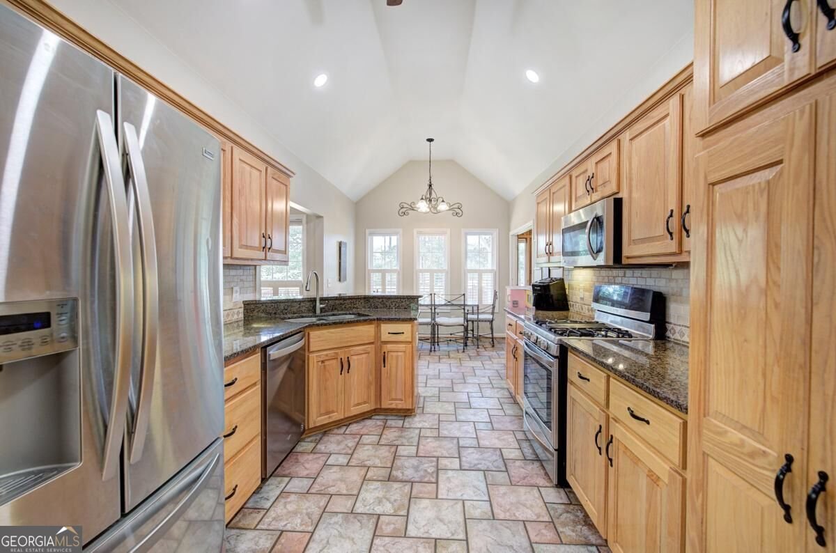 1082 Fieldstone Drive Canton - Photo 19