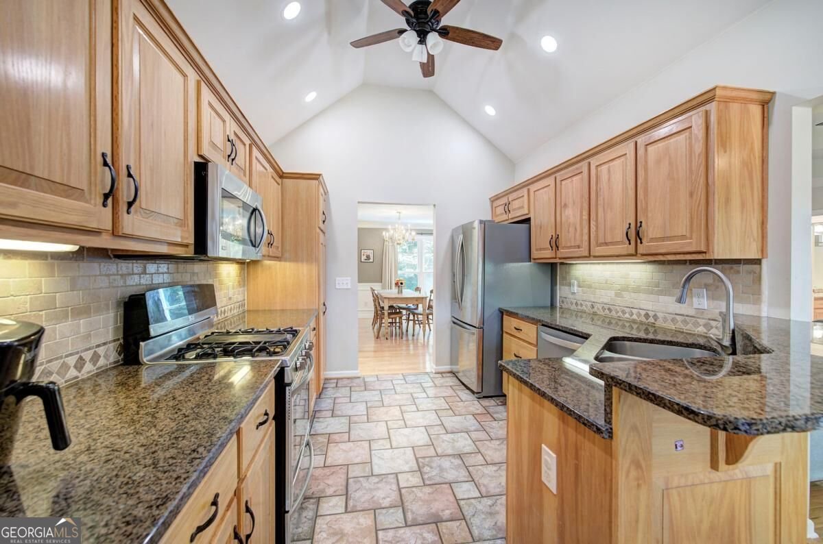 1082 Fieldstone Drive Canton - Photo 20