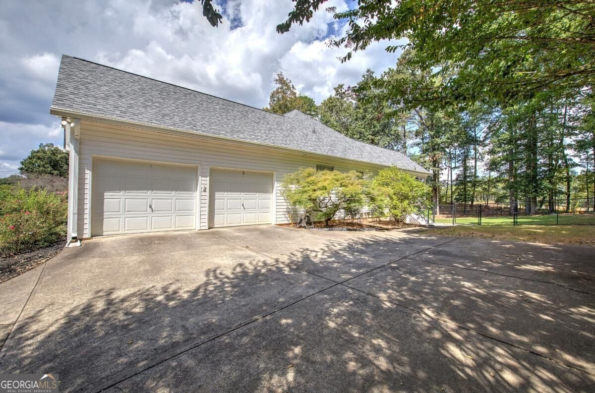 1082 Fieldstone Drive Canton - Photo 59