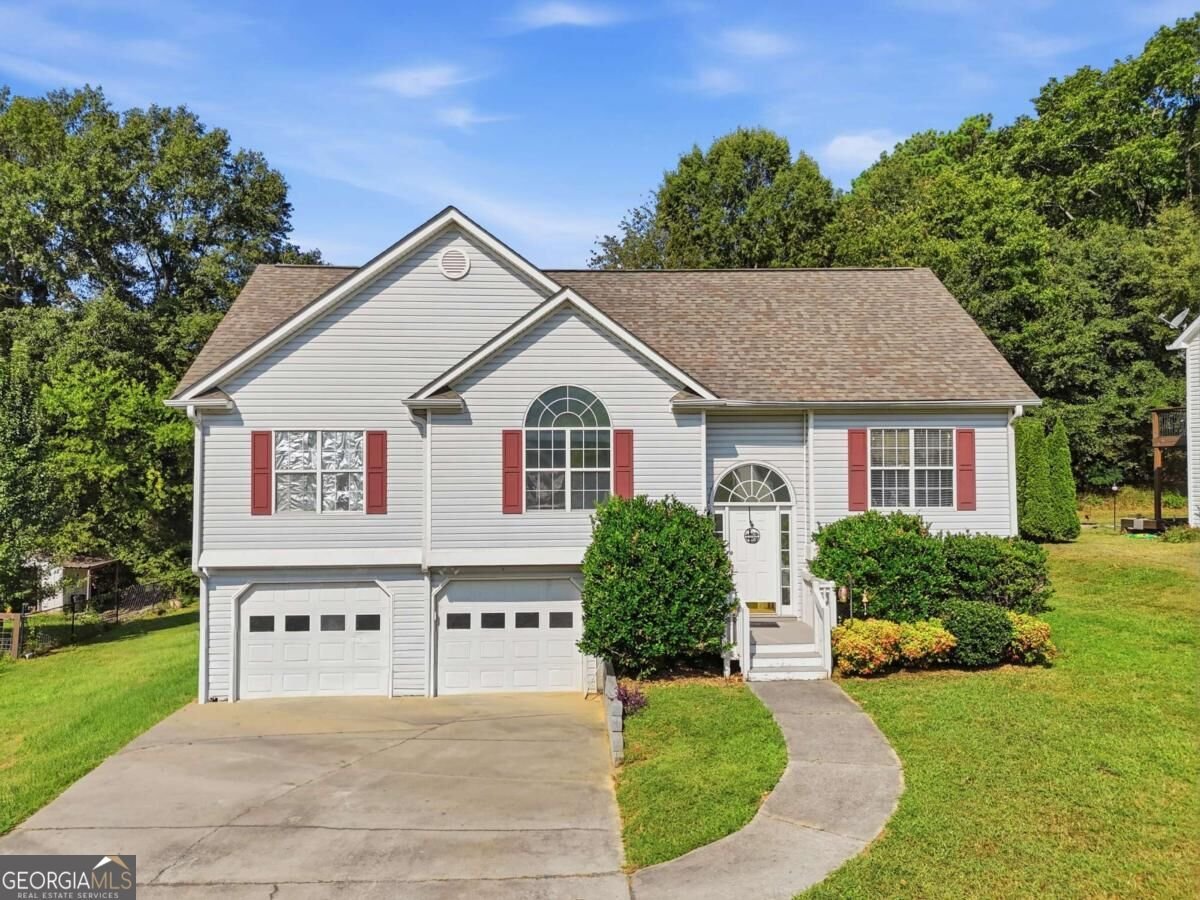 104 Twin Oaks Drive Calhoun - main photo