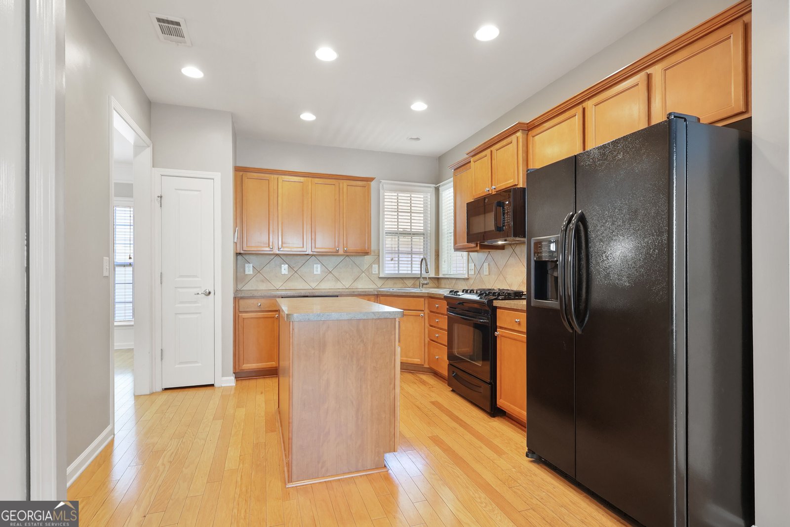 127 Begonia Court Griffin - Photo 10