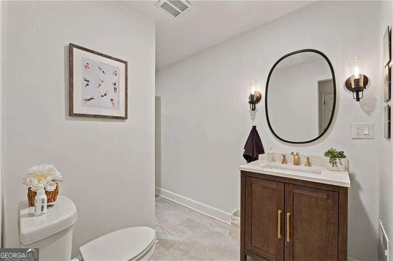 8180 Innsbruck Drive Sandy Springs - Photo 15
