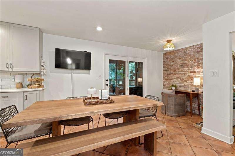 8180 Innsbruck Drive Sandy Springs - Photo 17