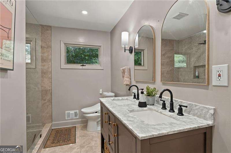 8180 Innsbruck Drive Sandy Springs - Photo 34