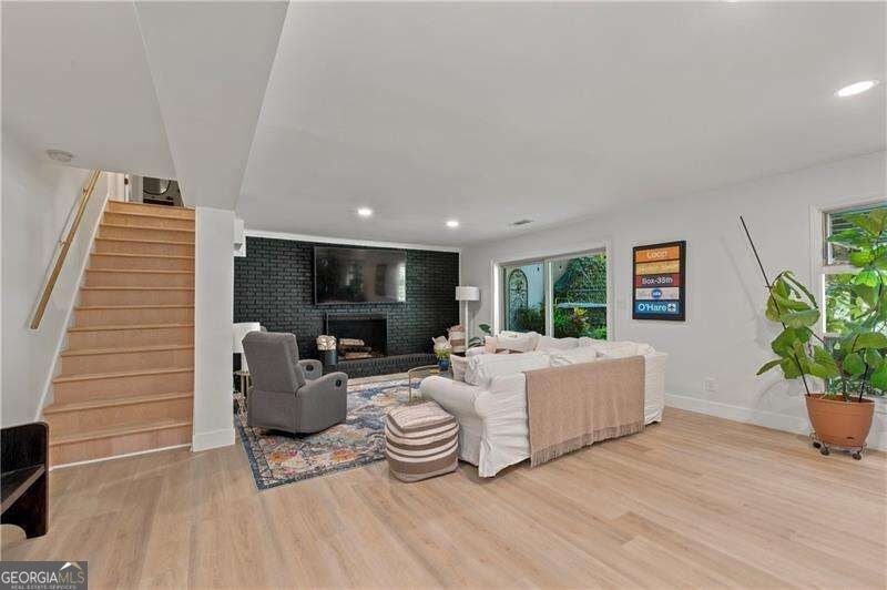 8180 Innsbruck Drive Sandy Springs - Photo 35