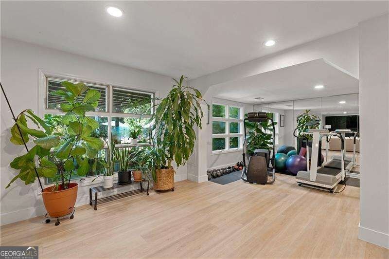 8180 Innsbruck Drive Sandy Springs - Photo 37