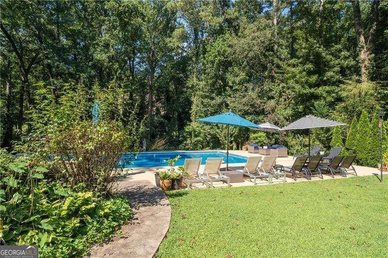 8180 Innsbruck Drive Sandy Springs - Photo 43