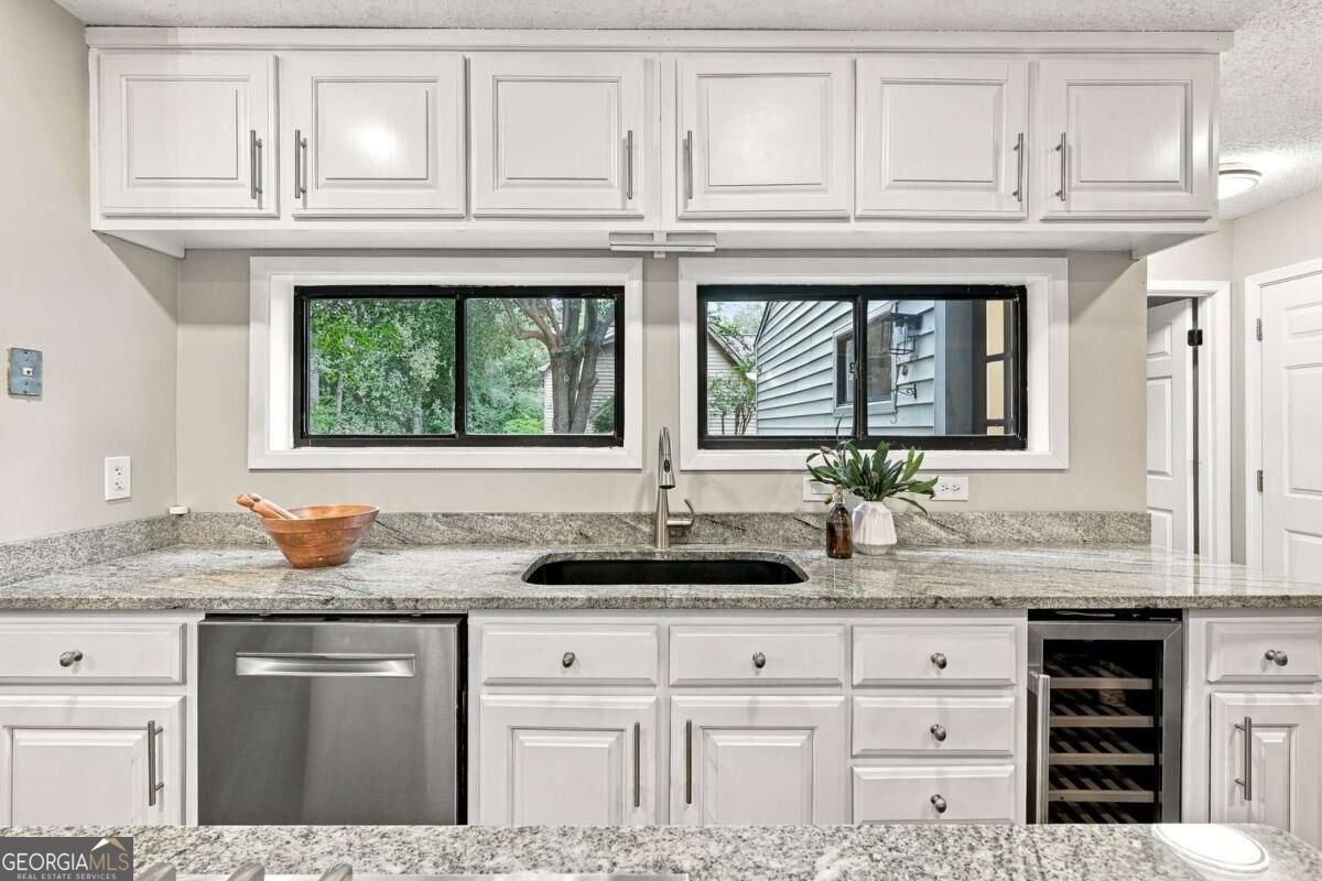 8810 North Mount Drive Alpharetta - Photo 14