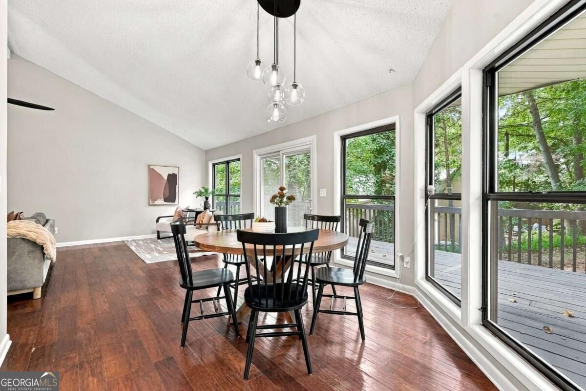 8810 North Mount Drive Alpharetta - Photo 9