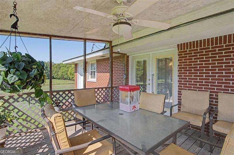 326 Old Cassville White Road Cartersville - Photo 15