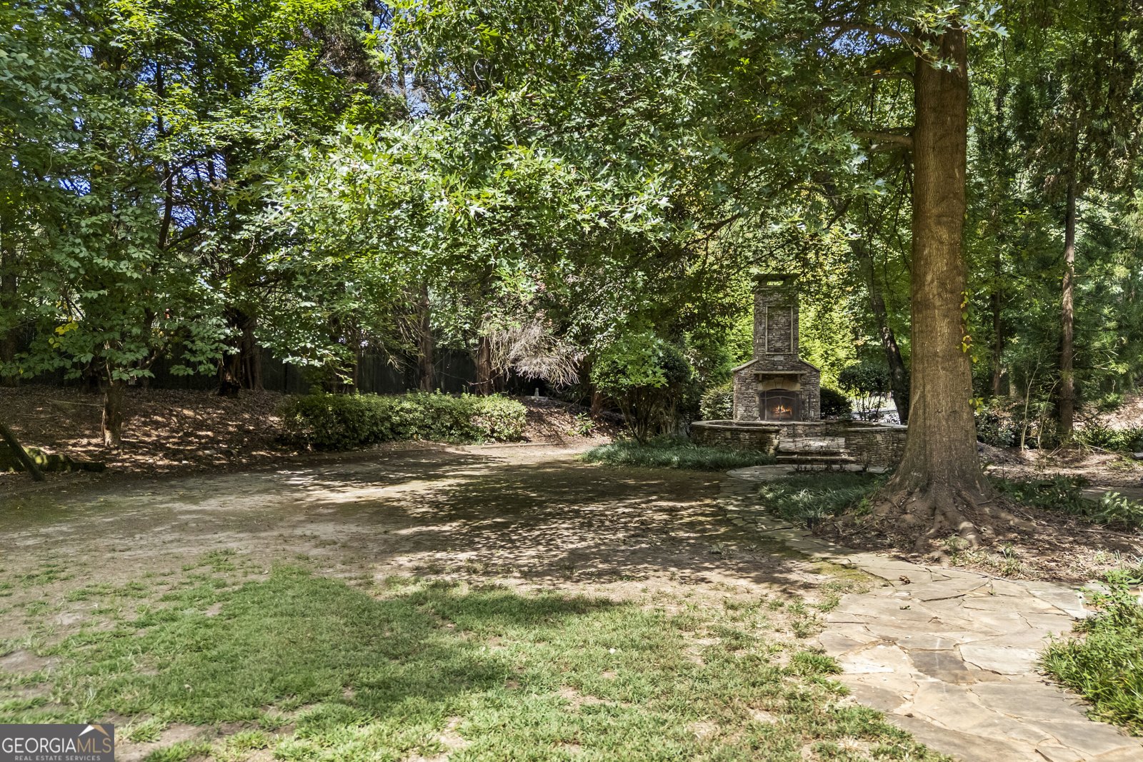 5545 Stoneleigh Drive Suwanee - Photo 61