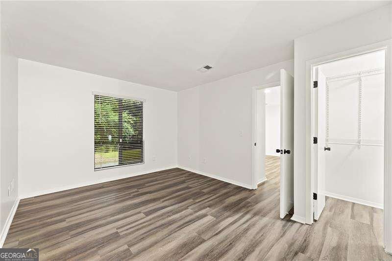 521 Warm Springs Circle Roswell - Photo 10