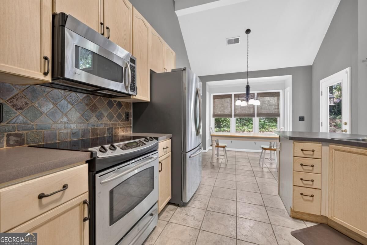 290 Deer Cliff Cove Lawrenceville - Photo 18