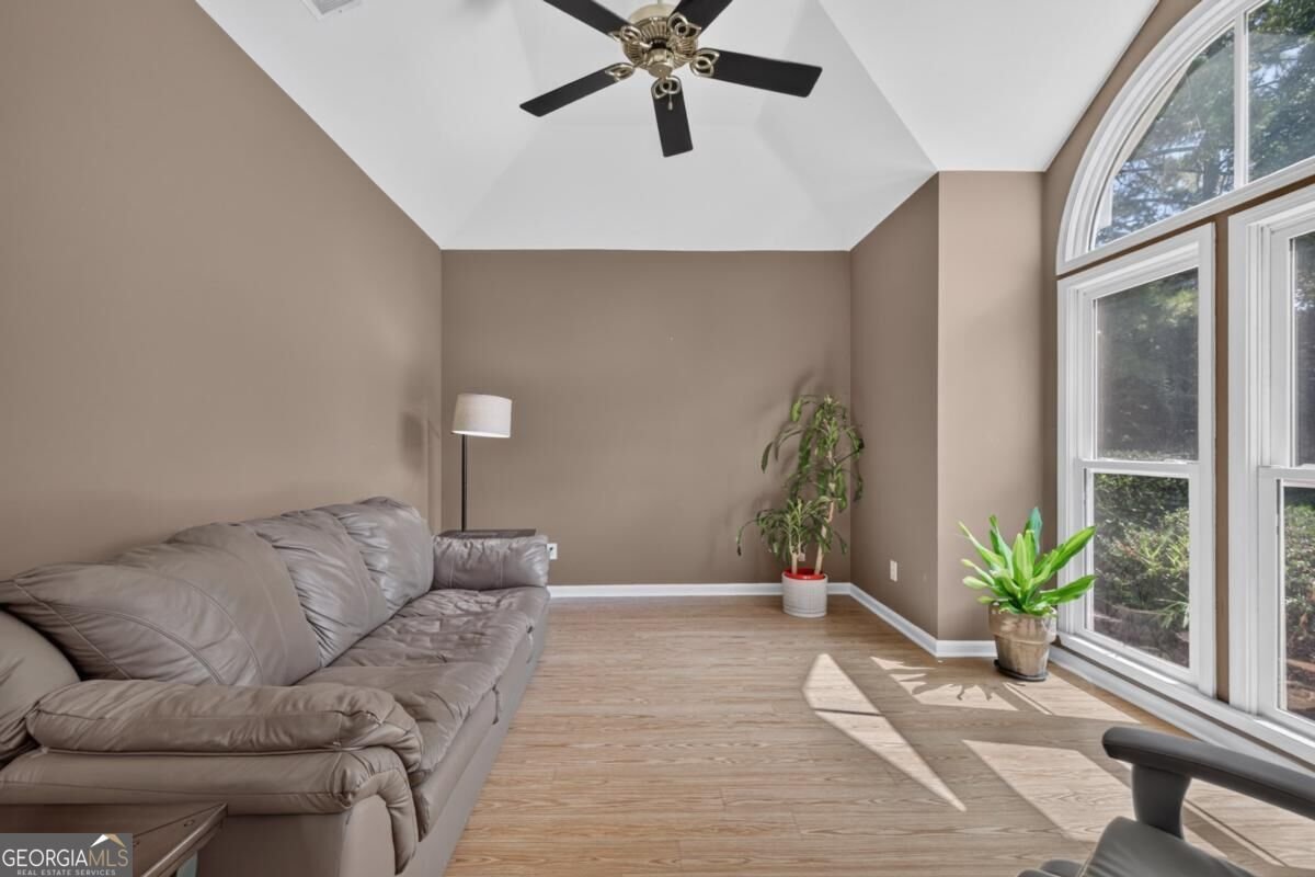 290 Deer Cliff Cove Lawrenceville - Photo 7
