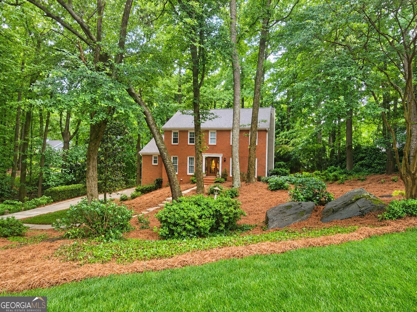 1420 Lafayette Lane Marietta - main photo