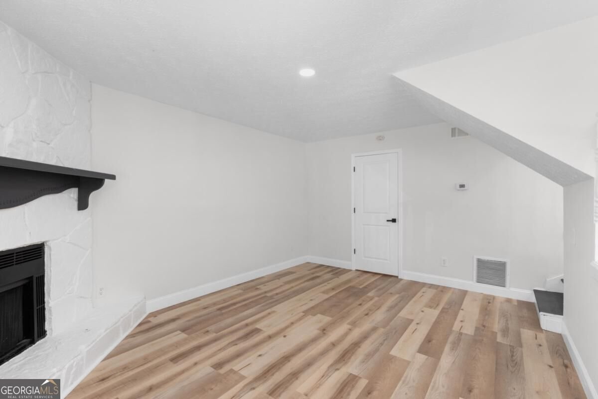 847 Half Moon Hollow Lilburn - Photo 19