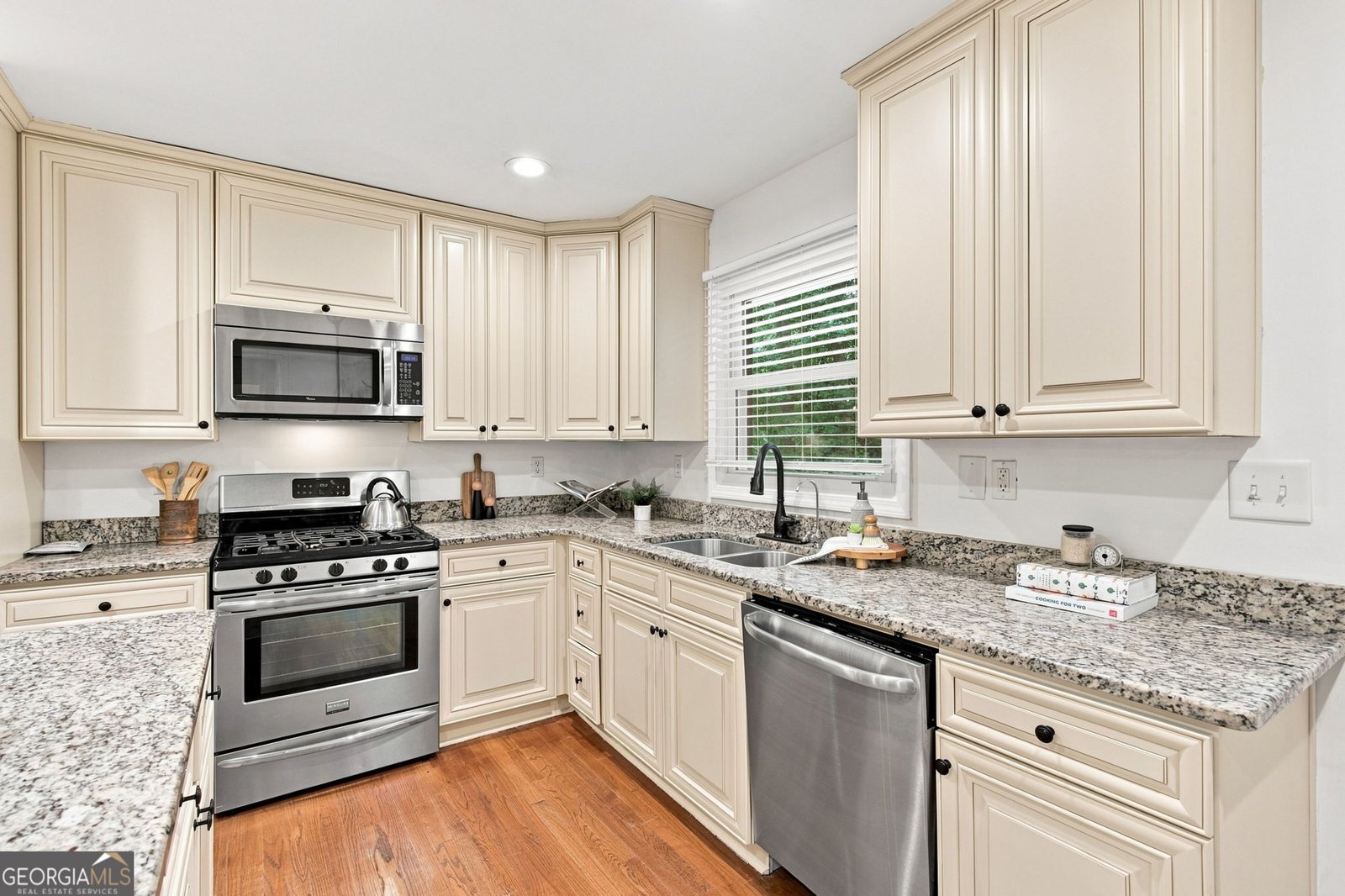 3095 Hollywood Drive Decatur - Photo 14
