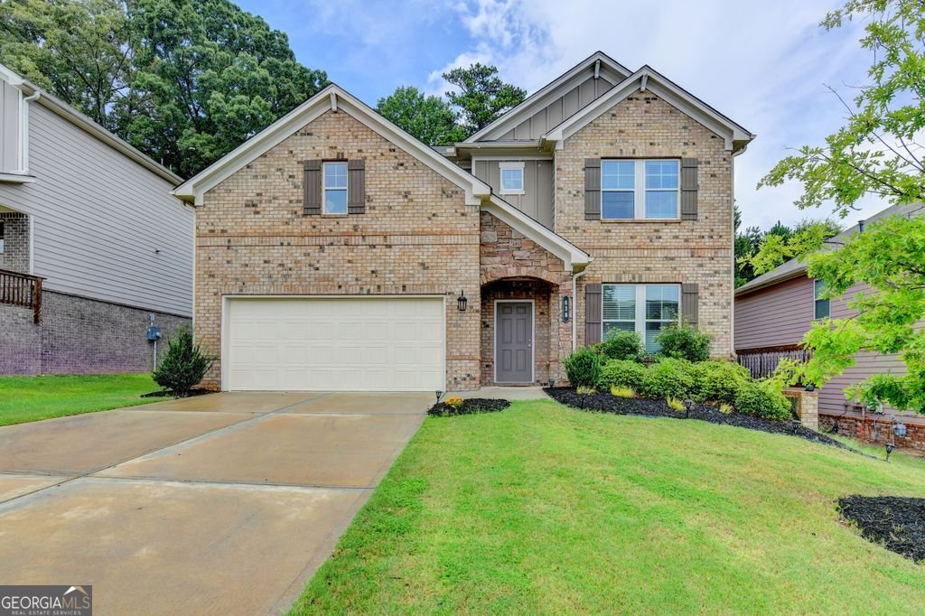 638 Saffron Boulevard Lawrenceville - main photo