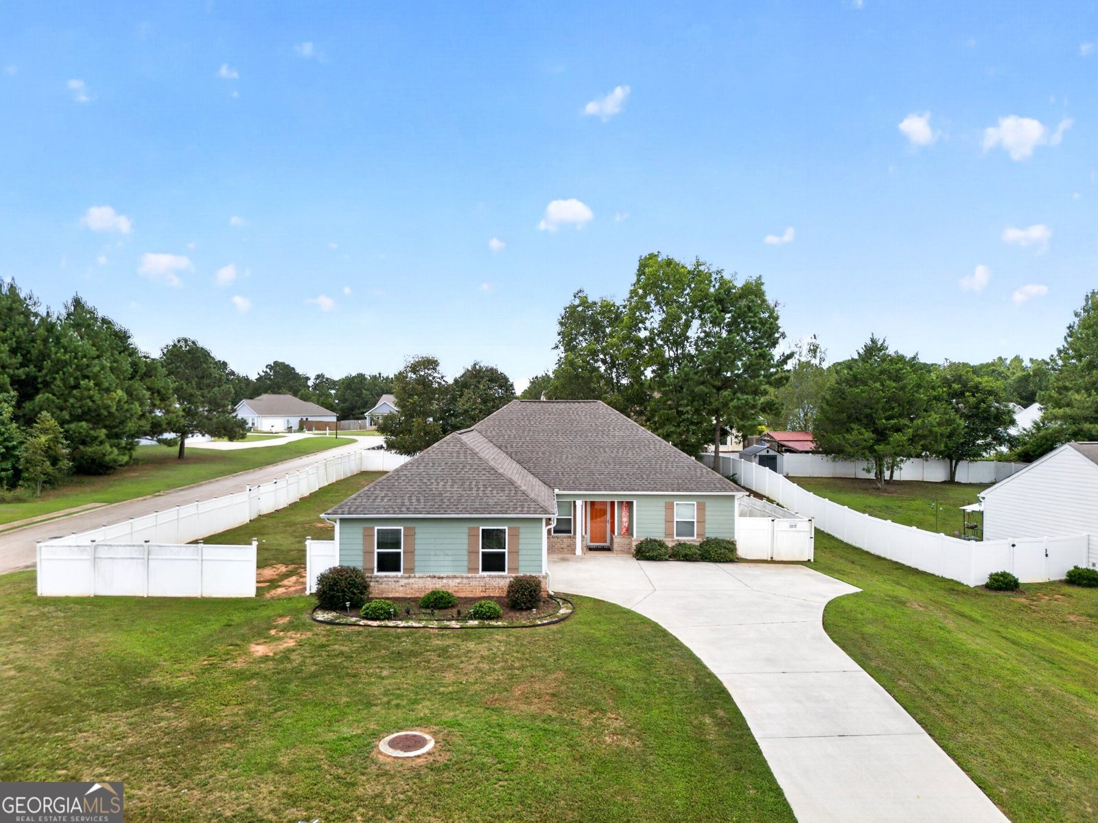 179 Meadowbrooke Drive Milner - Photo 32