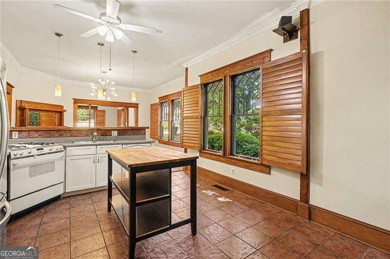 906 Mell Avenue Clarkston - Photo 12