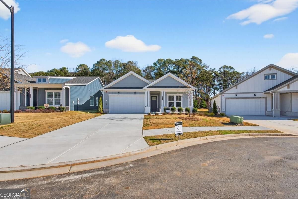 220 Vinca Circle Kennesaw - main photo