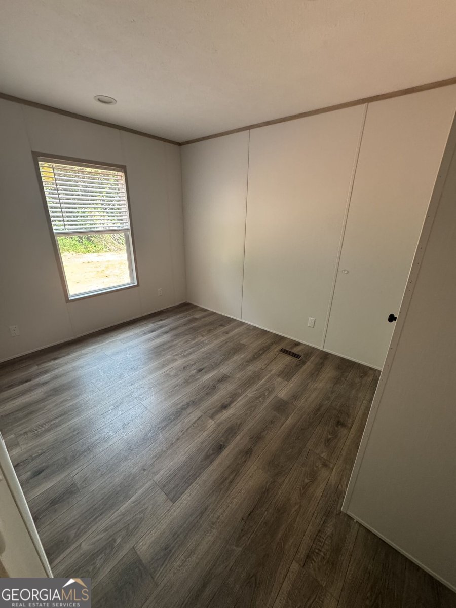 2037 Defoor Road Toccoa - Photo 10
