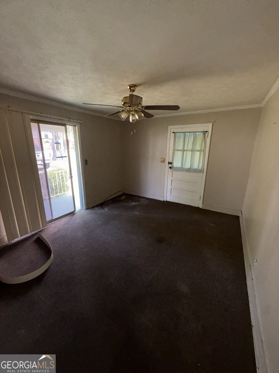 318 Sharman Street Thomaston - Photo 11