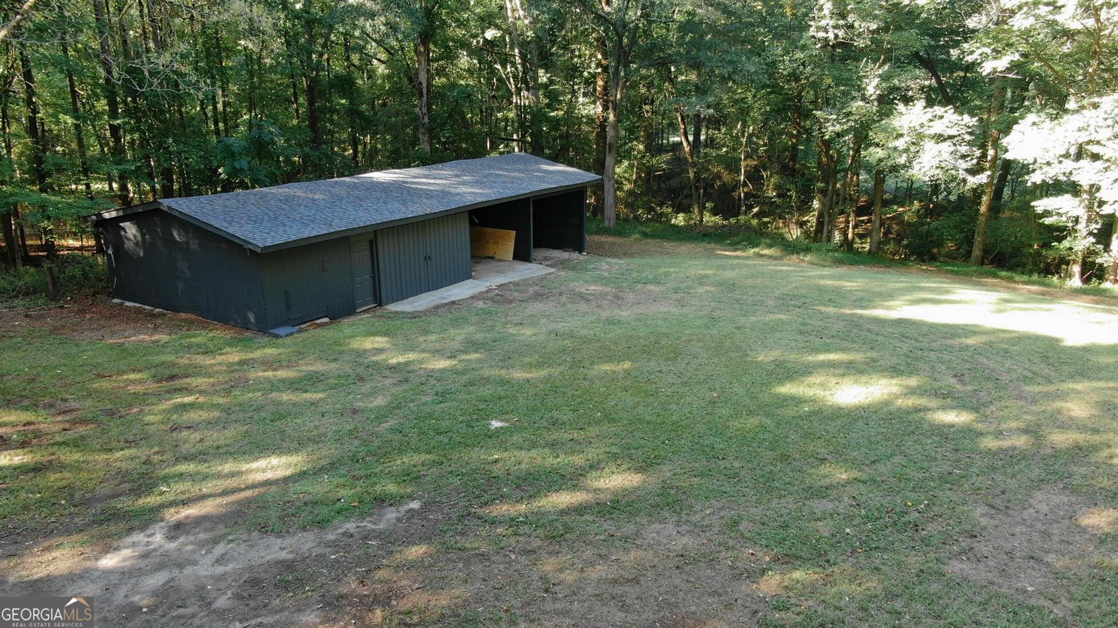 Photo 3