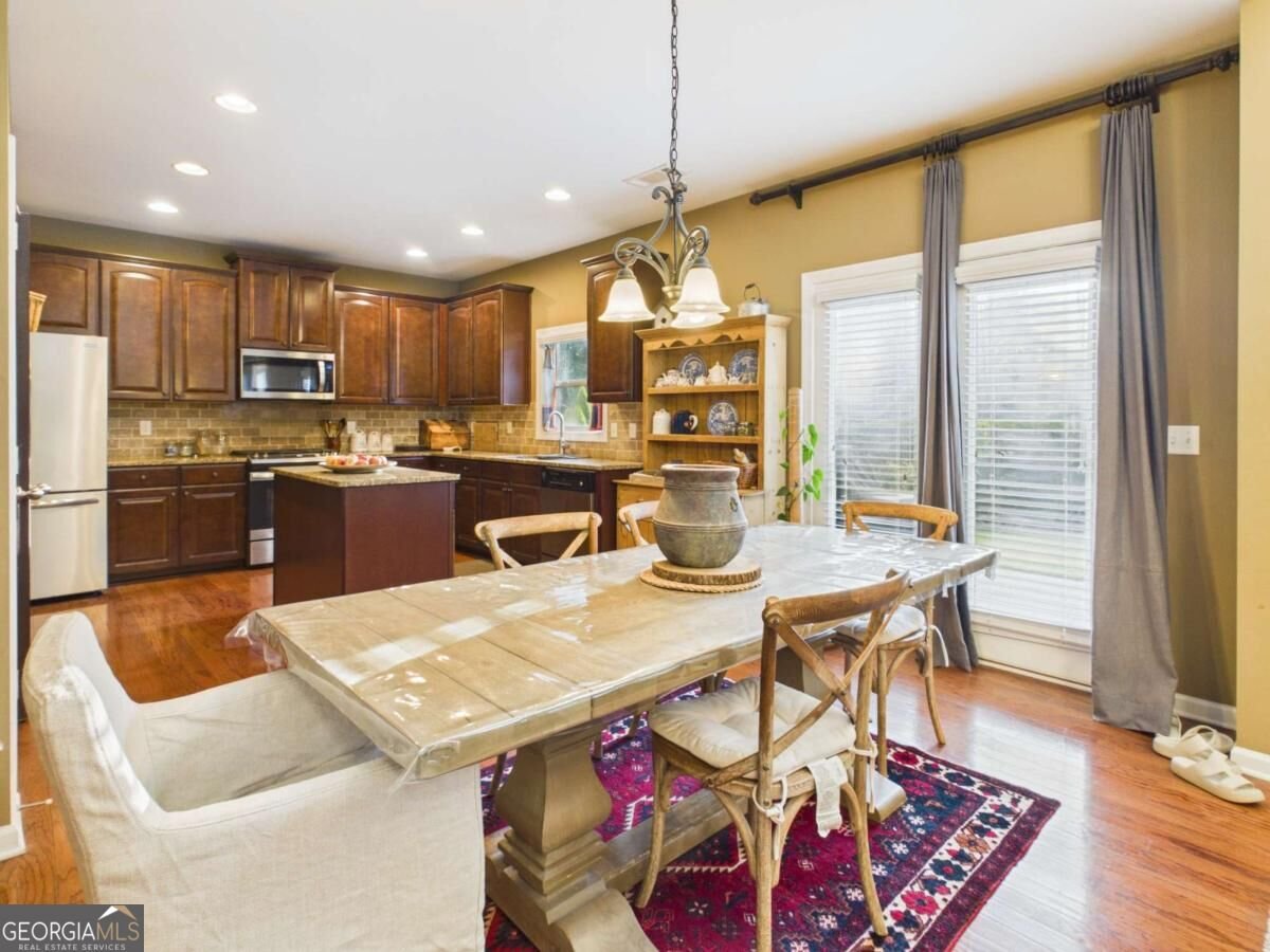 328 Field House Circle Lilburn - Photo 10
