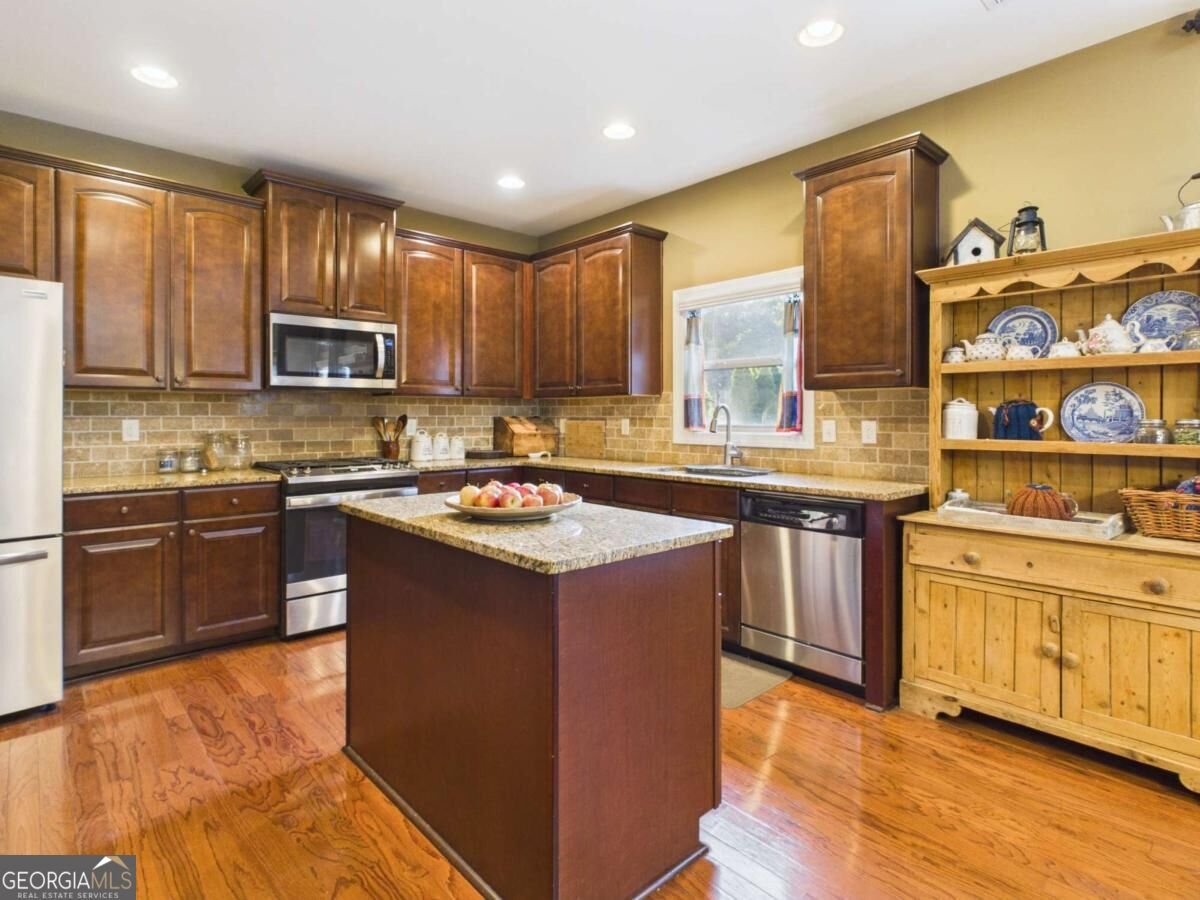 328 Field House Circle Lilburn - Photo 12