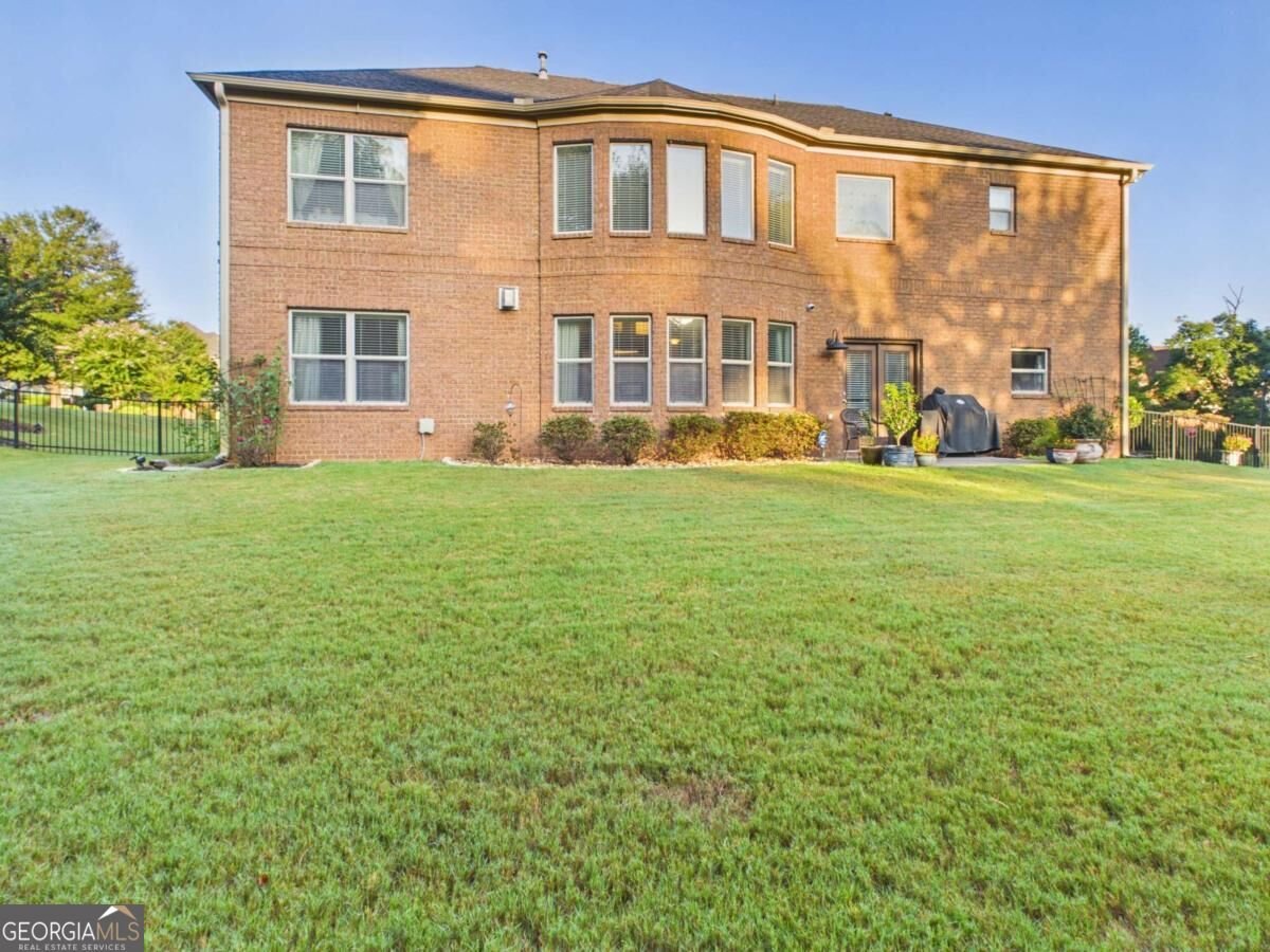 328 Field House Circle Lilburn - Photo 38