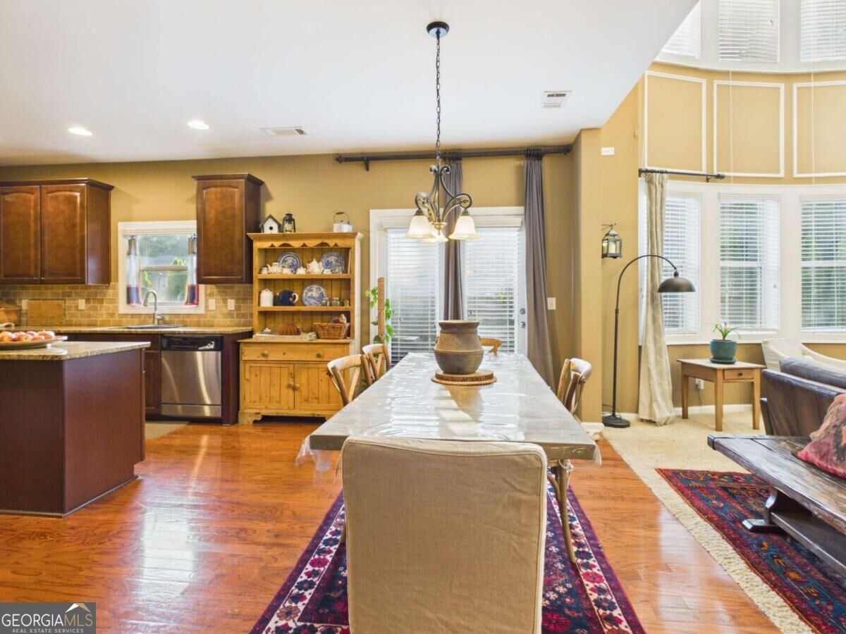 328 Field House Circle Lilburn - Photo 9
