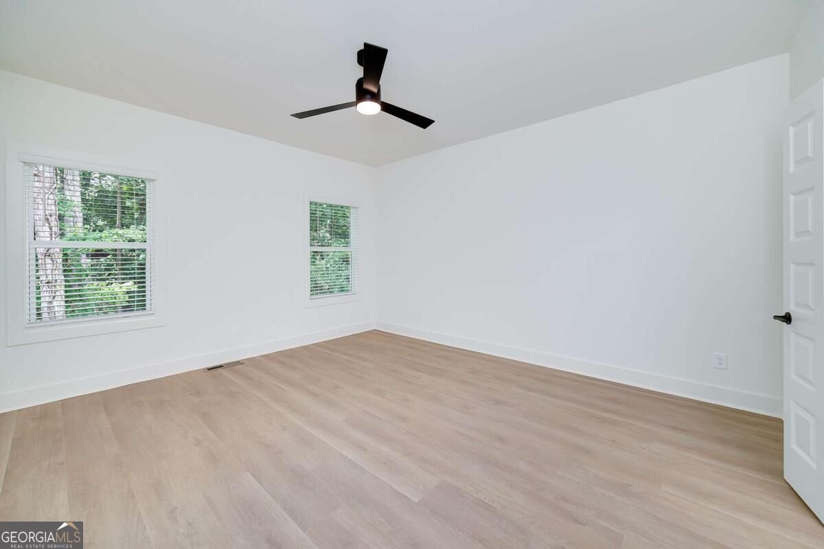 8560 Old Keith Bridge Road Gainesville - Photo 16