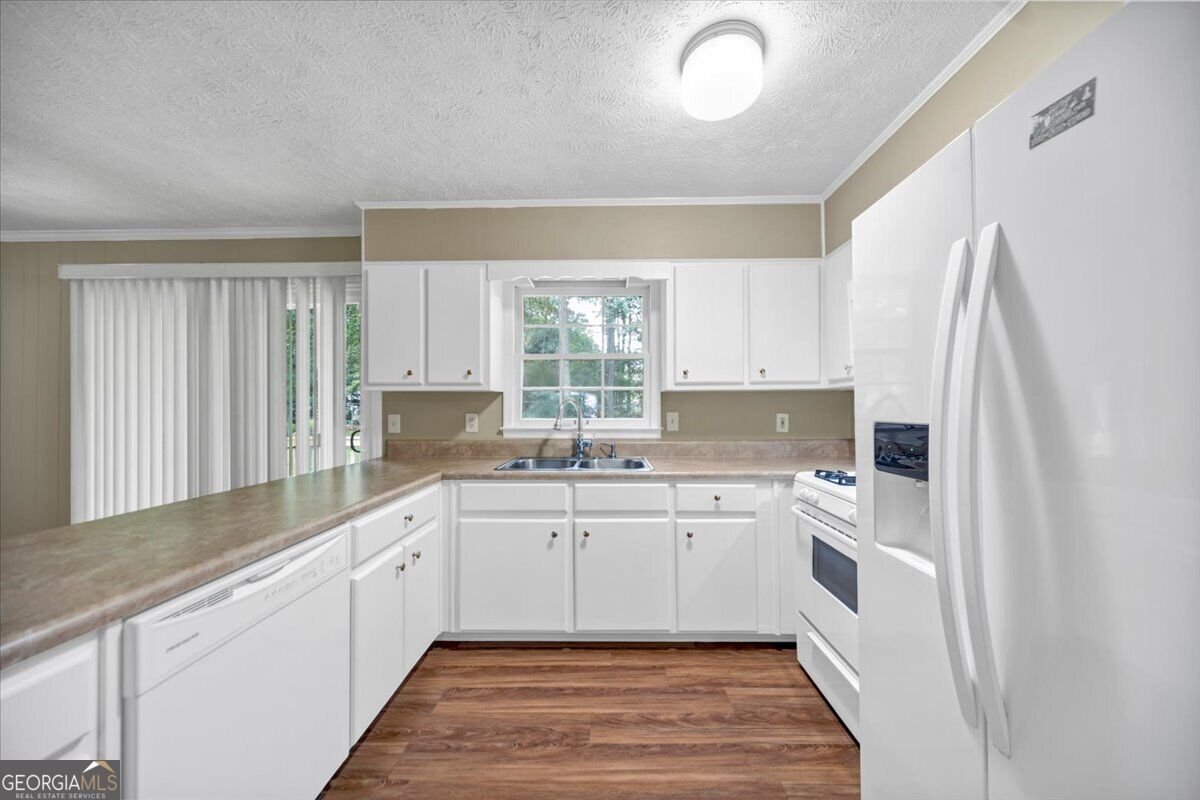 2367 Lake Jodeco Road Jonesboro - Photo 13