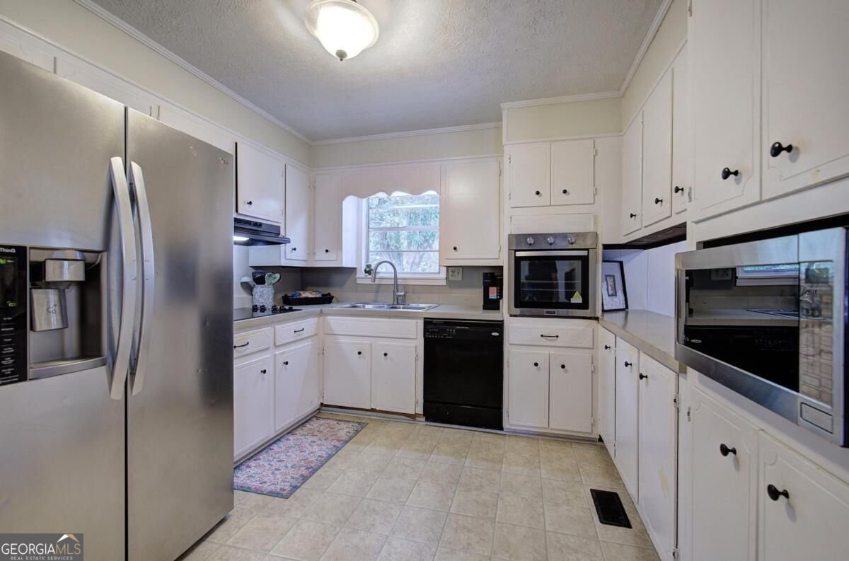 24 Spring Street Cartersville - Photo 8