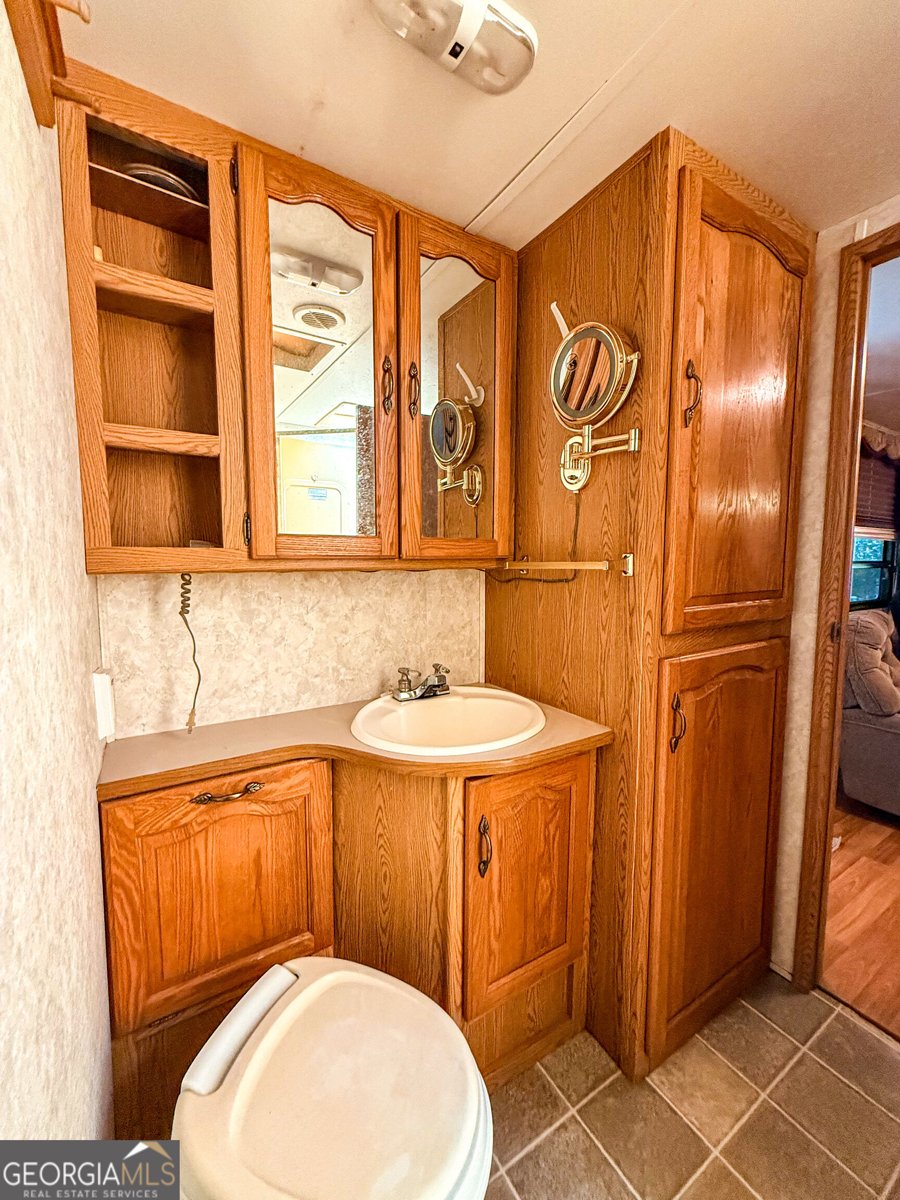 100 Campfire Drive Cleveland - Photo 13