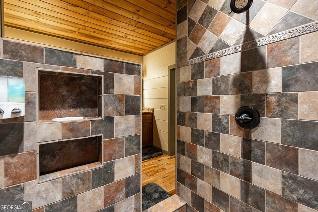 481 Mountain Top Drive Blue Ridge - Photo 23
