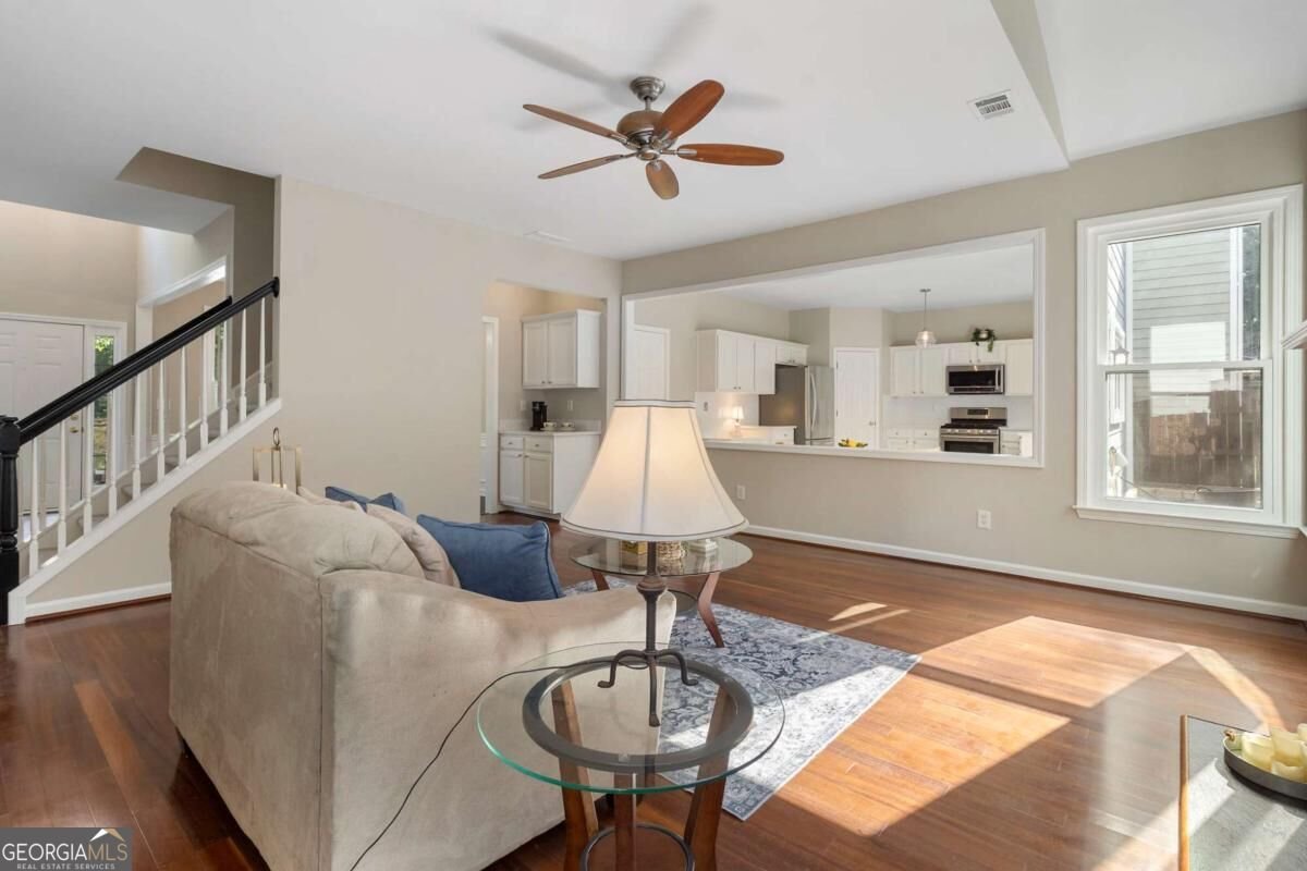 2420 Greyhurst Way Smyrna - Photo 18