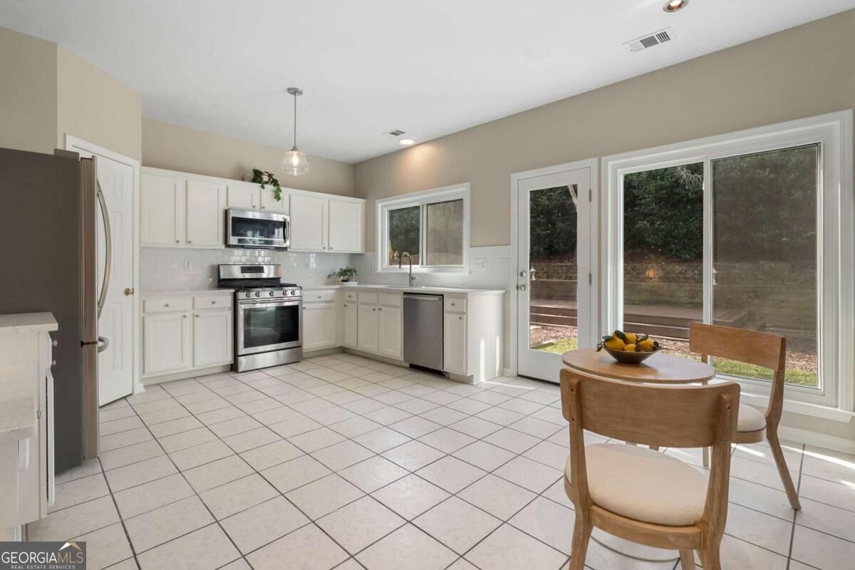 2420 Greyhurst Way Smyrna - Photo 21