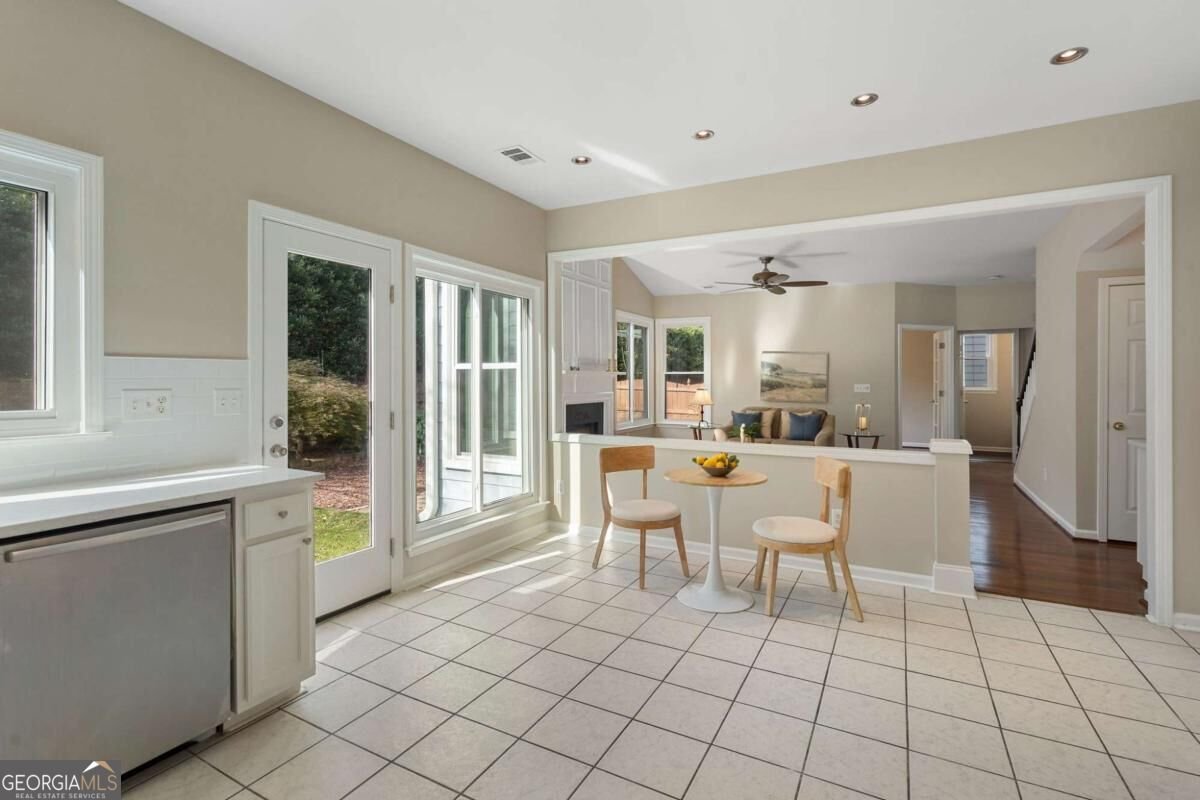2420 Greyhurst Way Smyrna - Photo 24