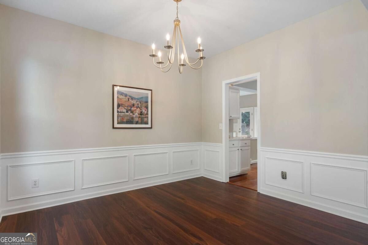 2420 Greyhurst Way Smyrna - Photo 9