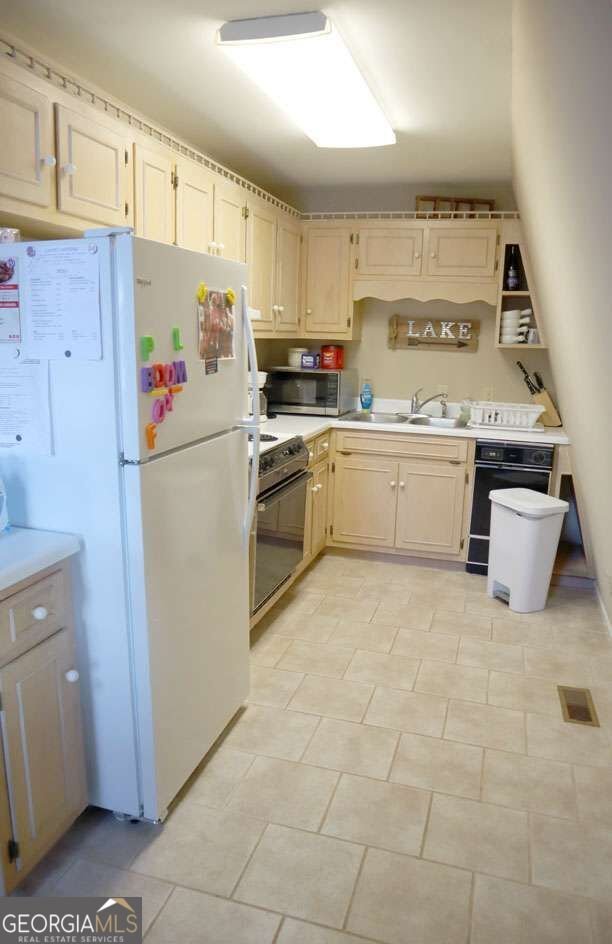 925 Barbara Point Road Sparta - Photo 12