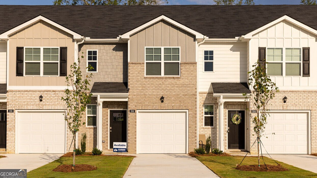 202 Kenmore Circle Perry - main photo
