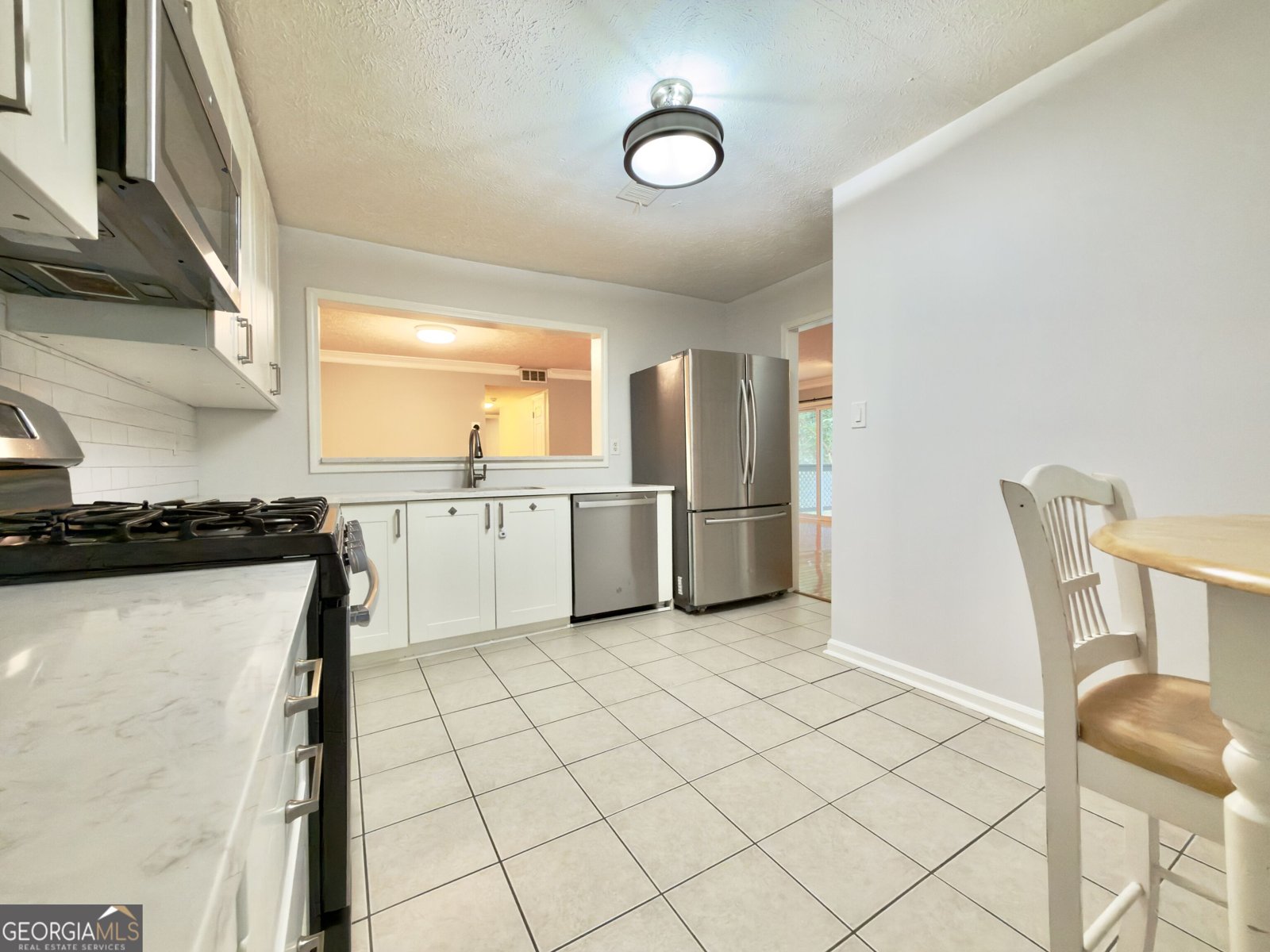 1164 Weatherstone Drive Atlanta - main photo
