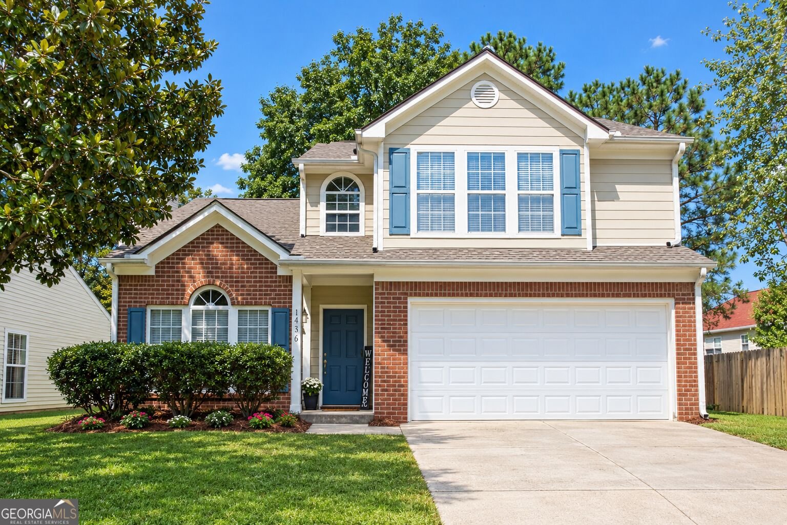 1436 Glynview Circle Lawrenceville - main photo