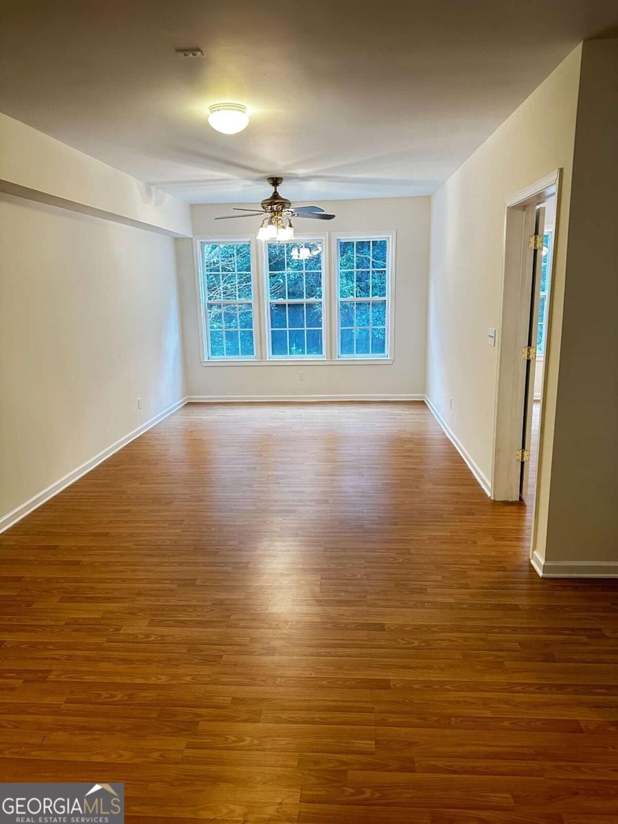 711 Hexham Court Suwanee - Photo 14