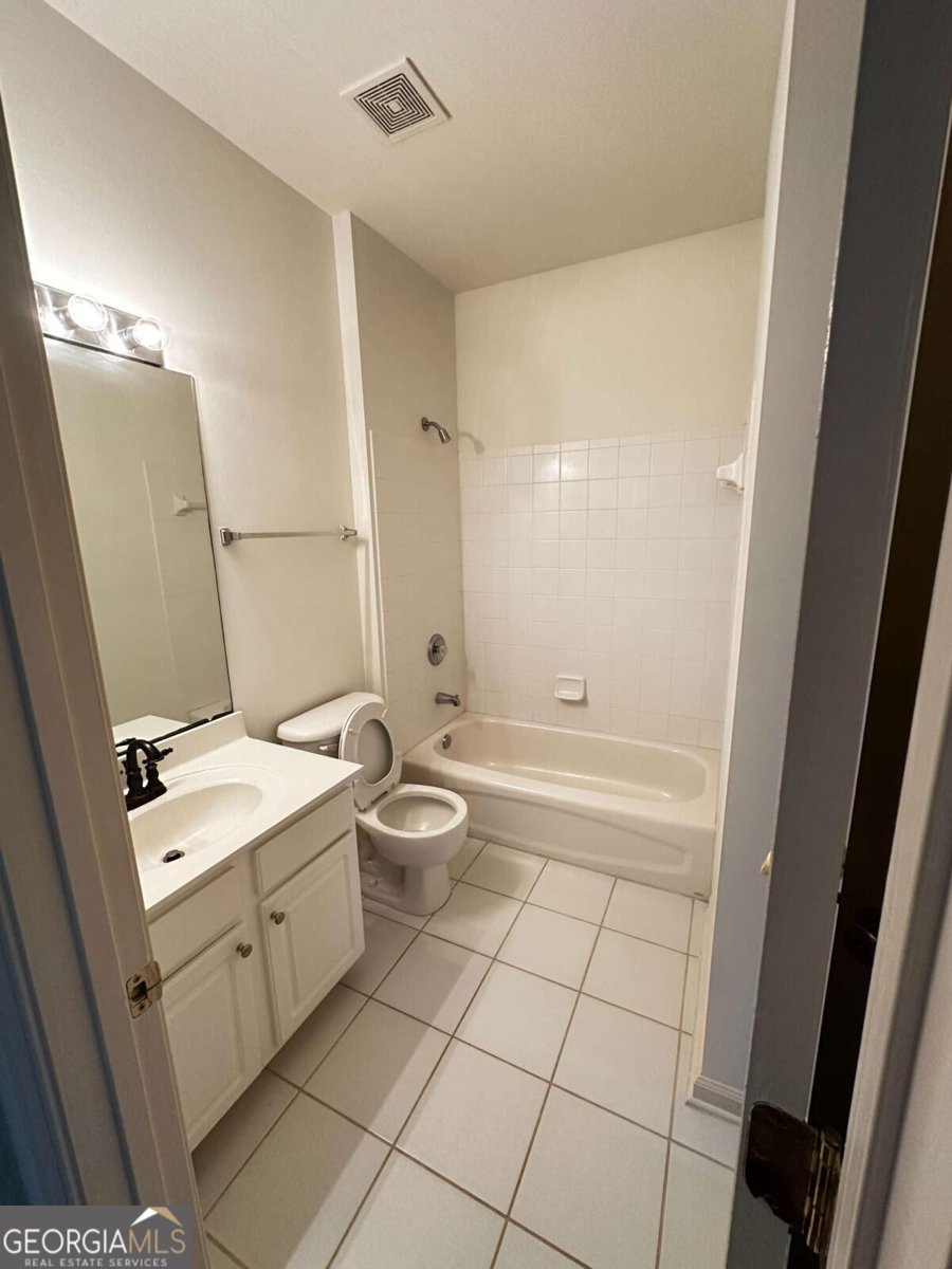 711 Hexham Court Suwanee - Photo 17